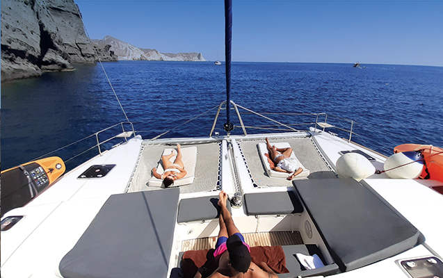  	 	   		Santorini Private Full Day Cruise 		 		 100% Santorini!   Explore more 		 	   	  		 		 Book now 	 	  	  			 		  		 			  		Full dayall inclusive 		 		  		 		 		 			  		max12 persons 		 		   		 		 		 			  		 € 2800per group 		 		     	 	    
